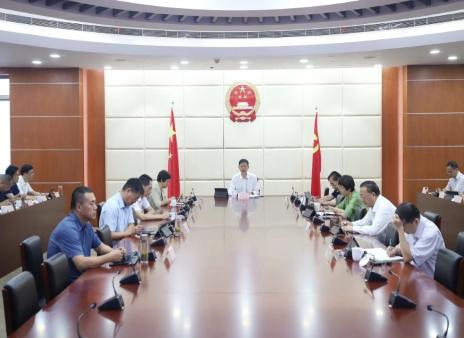 把牢正确方向 提升工作质效 | 市十七届人大常委会党组召开扩大会议